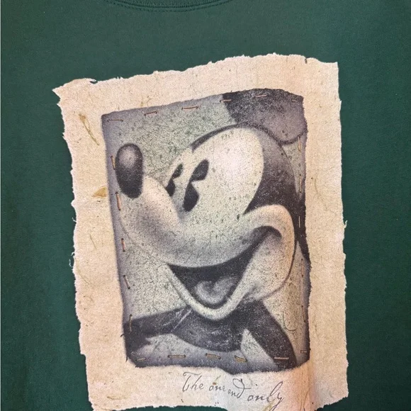 Vintage Disney 90s Crewneck - Picture 3 of 8